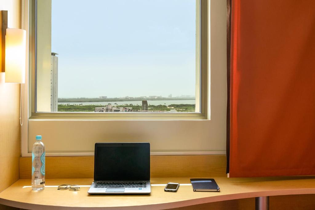 Habitación Doble con vistas a la laguna