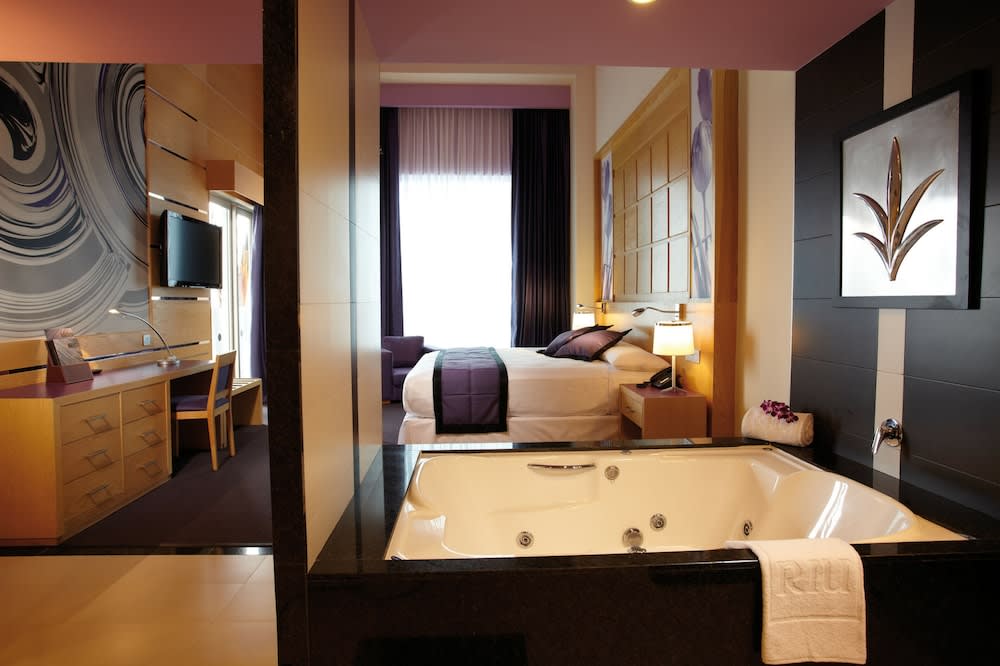 Img - Presidential Suite, 1 King Bed (MX)