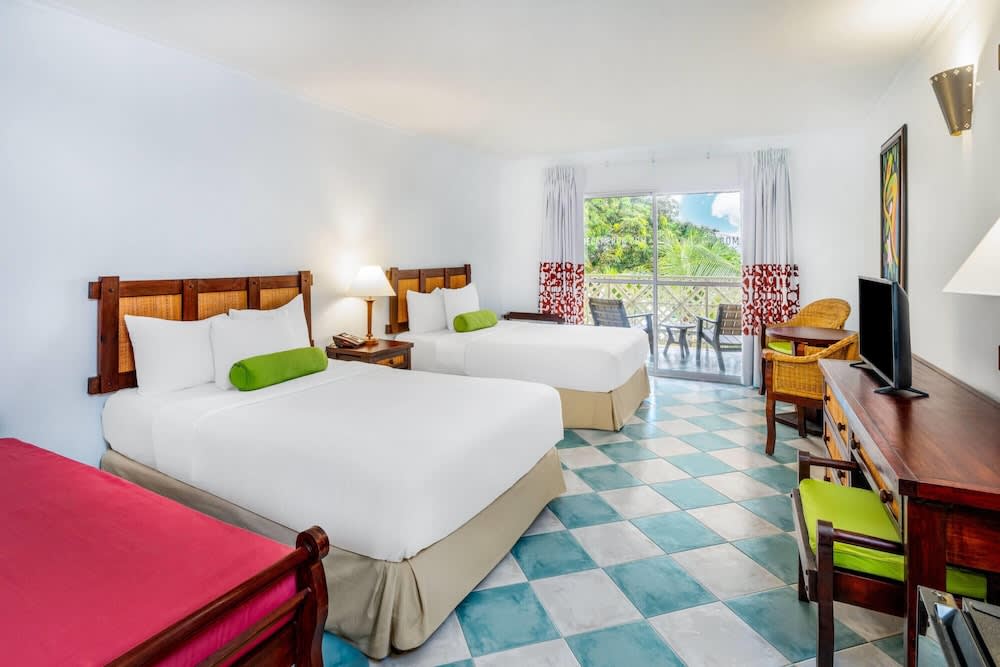 Img - Room, 2 Double Beds, Ocean View