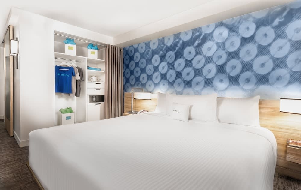 Img - Habitación Deluxe, 1 cama King size, ducha para personas con discapacidad (District 3)