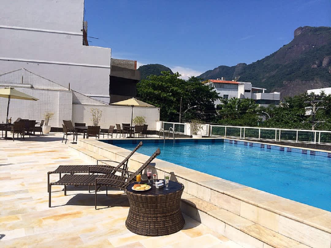 Royalty Barra Hotel