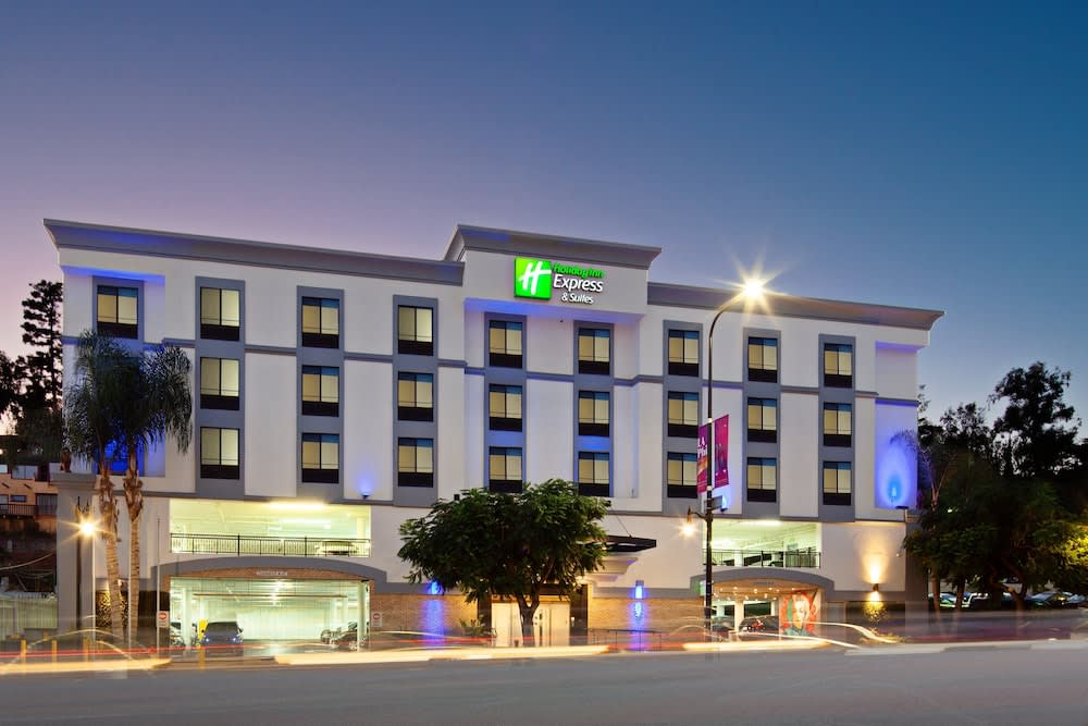 Holiday Inn Express Hotel & Suites Hollywood Walk of Fame, an IHG Hotel