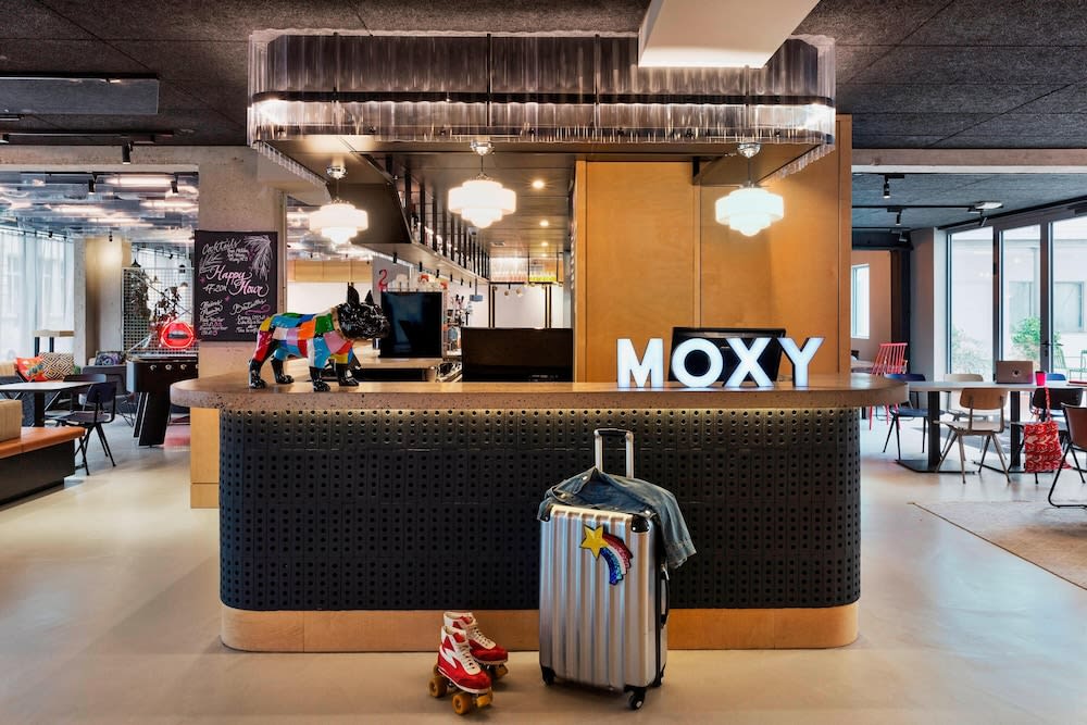 Moxy Paris Bastille France