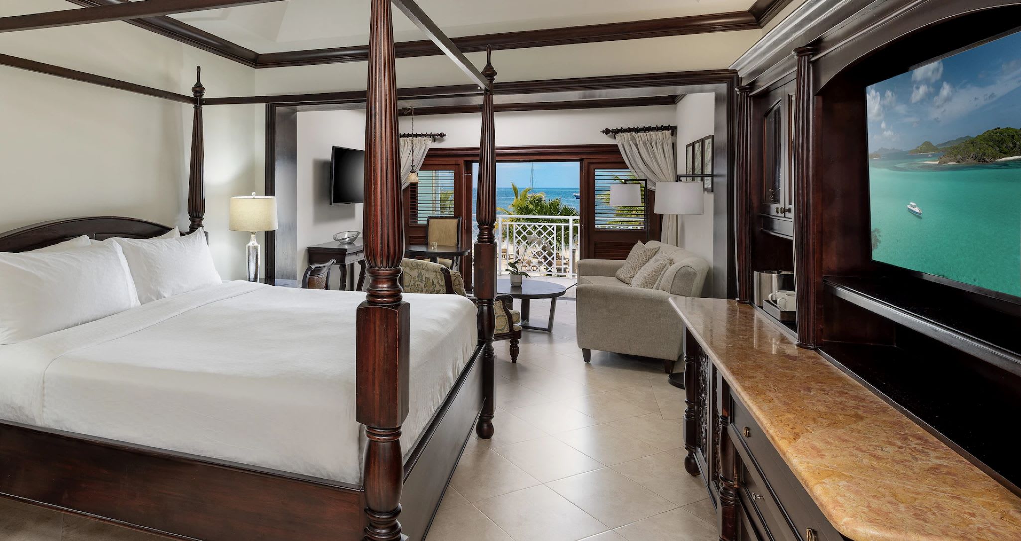 Img - Sundowner Beachfront Penthouse One Bedroom Butler Suite