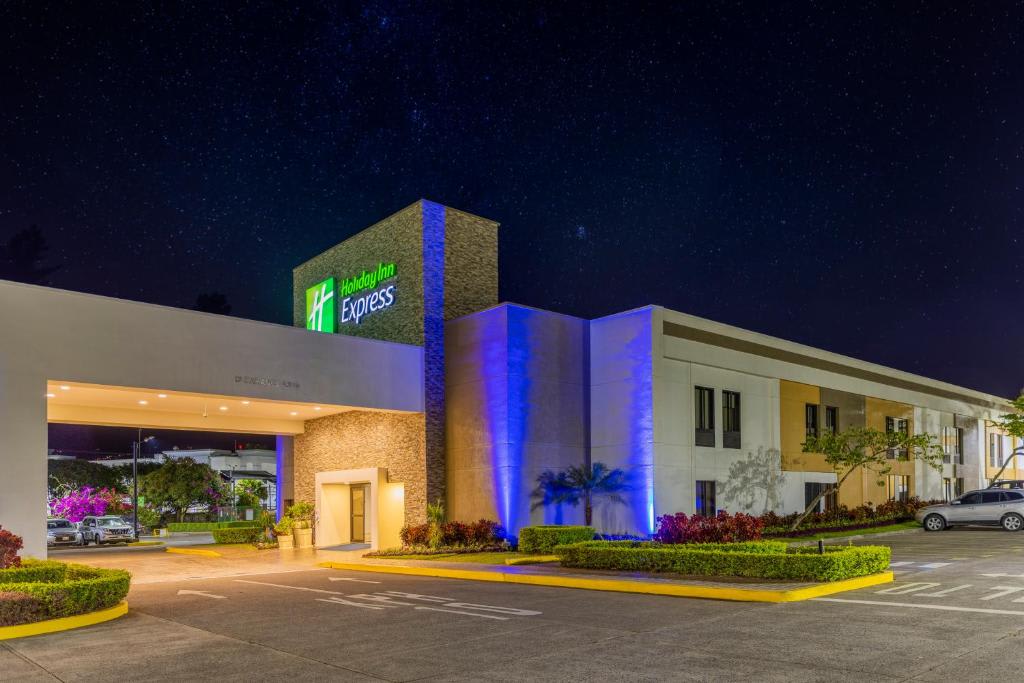 Holiday Inn Express San Jose Costa Rica Airport, an IHG Hotel