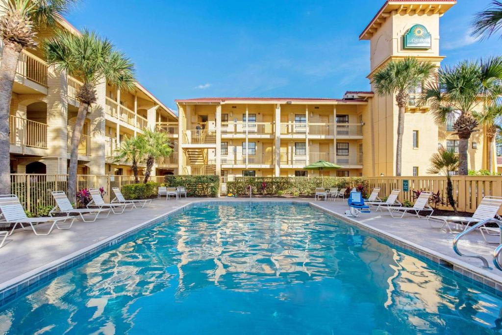 La Quinta Inn by Wyndham Orlando Airport West