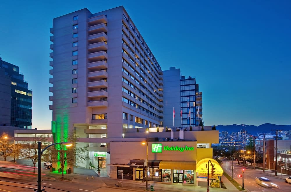 Holiday Inn Vancouver Centre, an IHG Hotel