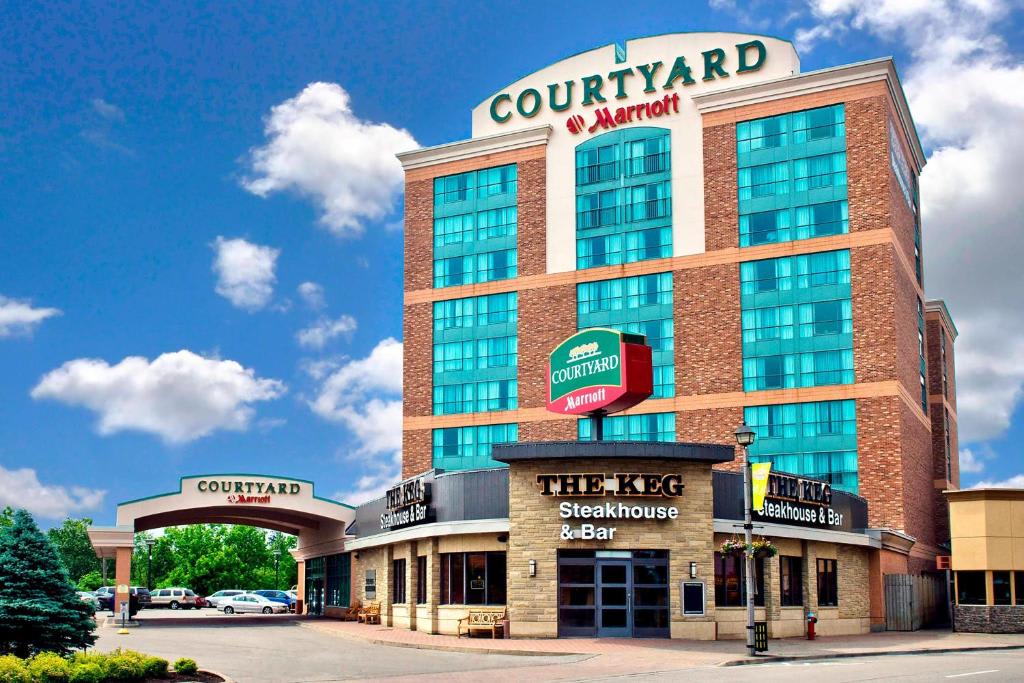 Courtyard by Marriott Niagara Falls