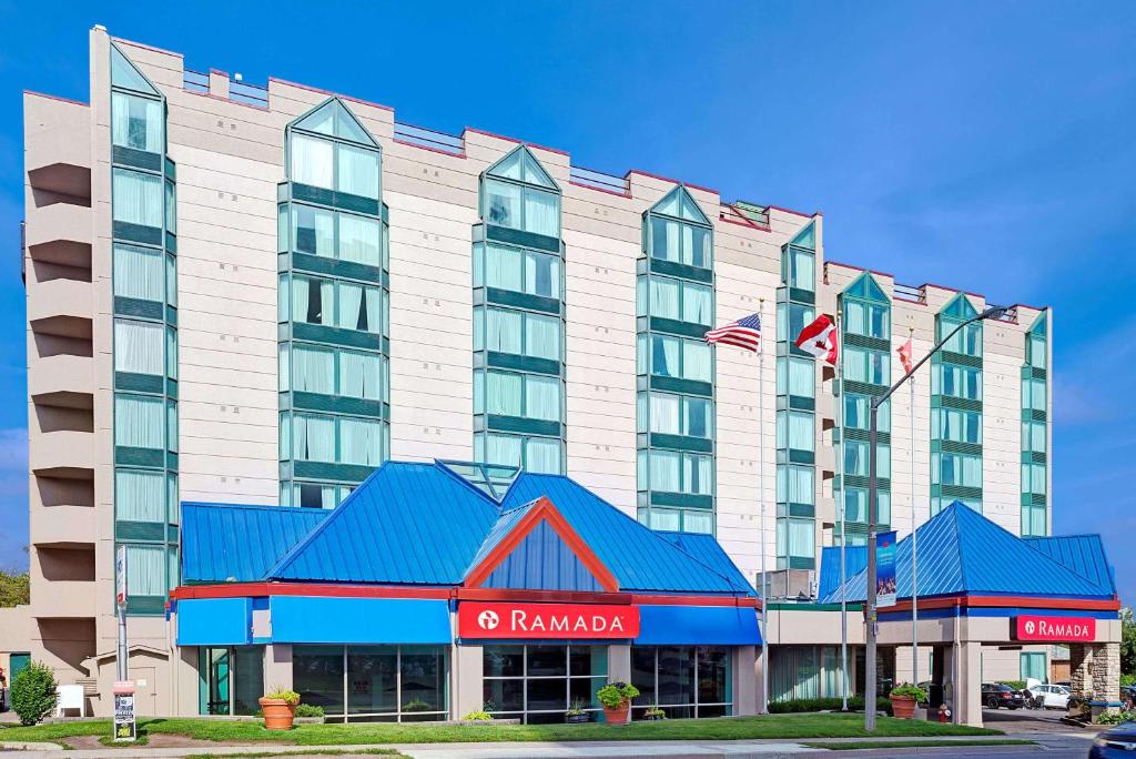 Ramada by Wyndham Niagara Falls/Fallsview