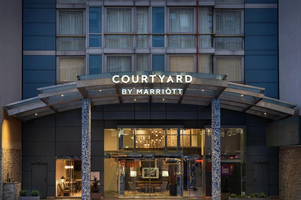 Courtyard by Marriott New York Manhattan/SoHo