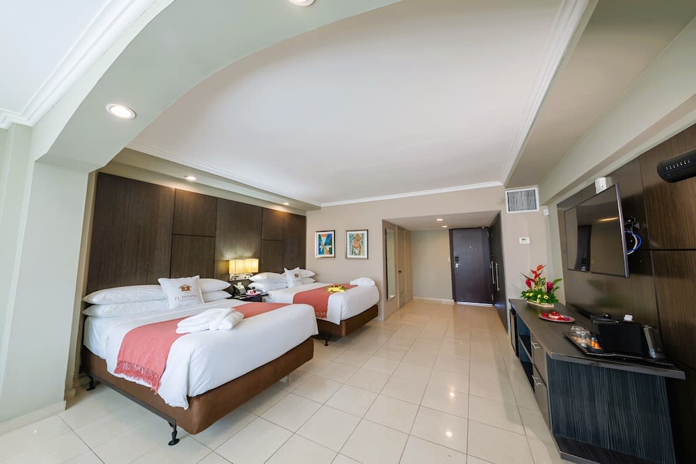 Img - Premium Room, 2 Double Beds, Non Smoking, City View