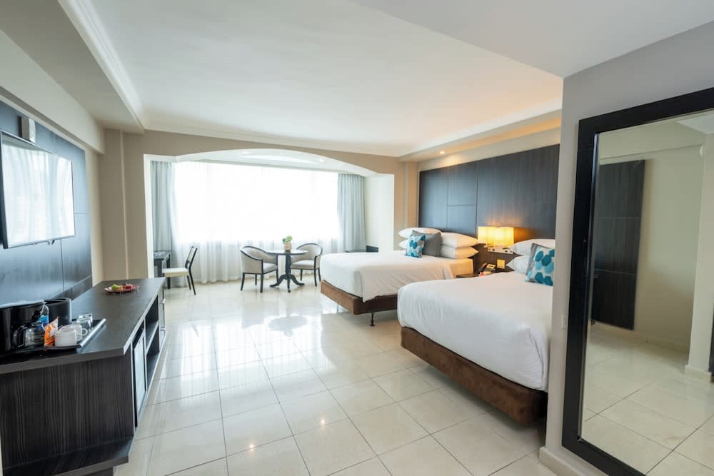 Img - Room, 2 Queen Beds, Non Smoking, City View