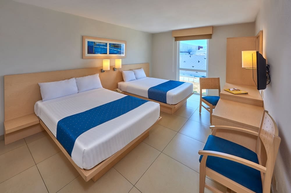 Img - Room, 2 Double Beds, Non Smoking