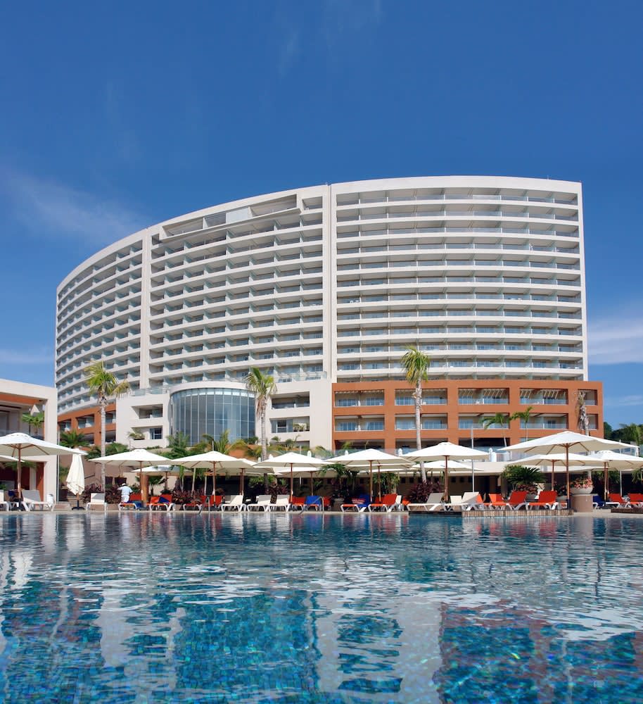 Azul Ixtapa Grand All Suites Spa and Convention Center