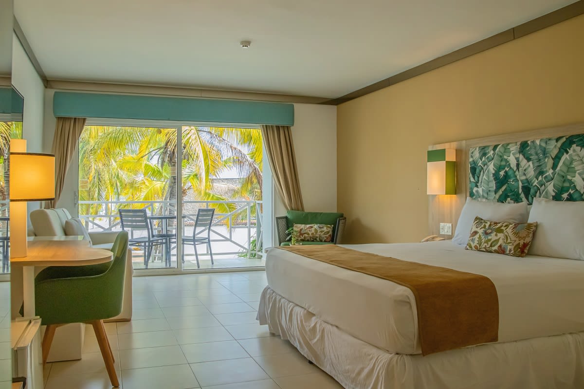 Img - Deluxe ocean view