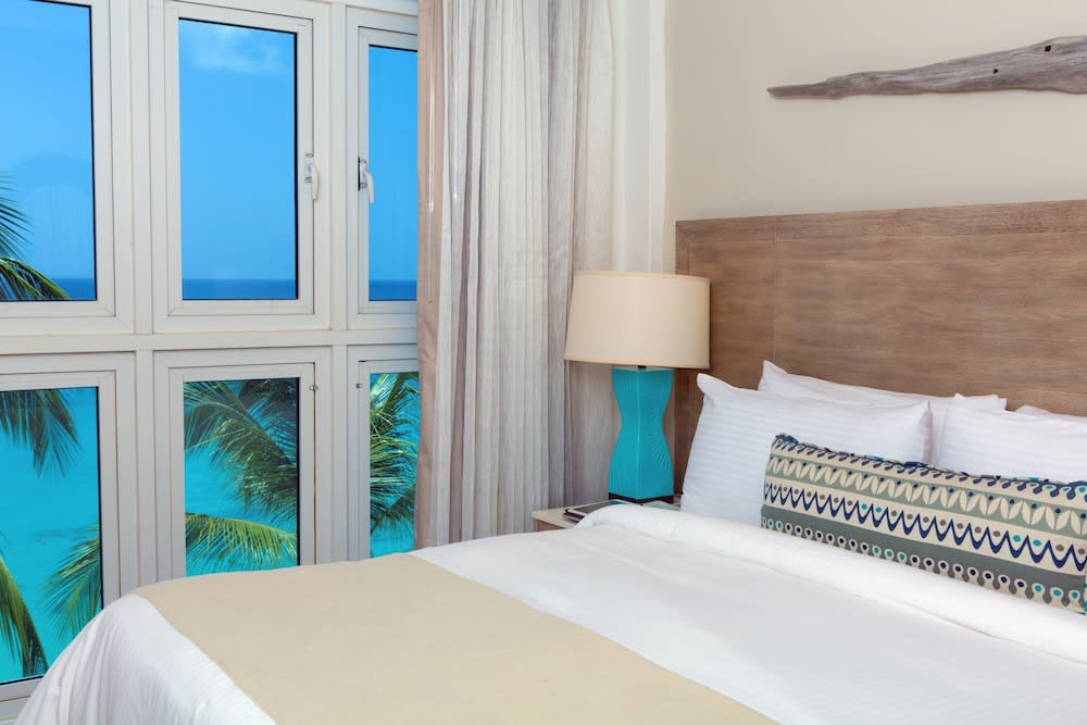 Img - Ocean Front Split Room, Guest room