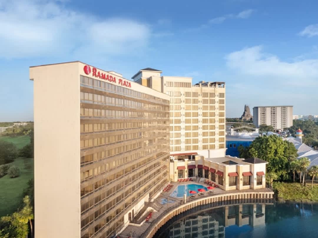  Ramada Plaza Resort & Suites by Wyndham Orlando Intl Drive