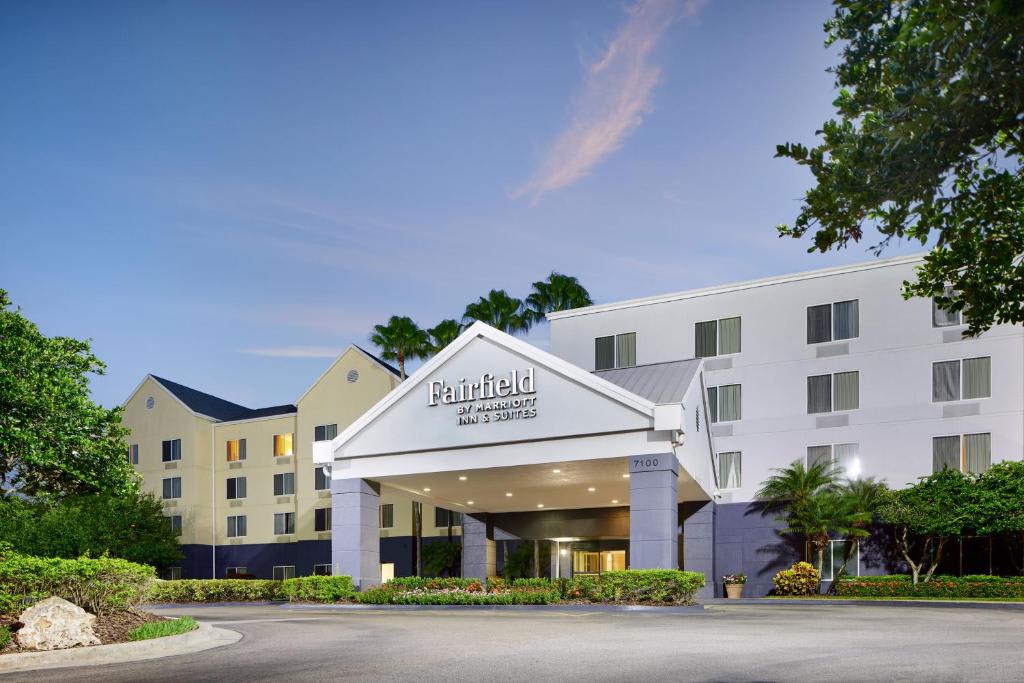 Fairfield Inn By Marriott Orlando Airport