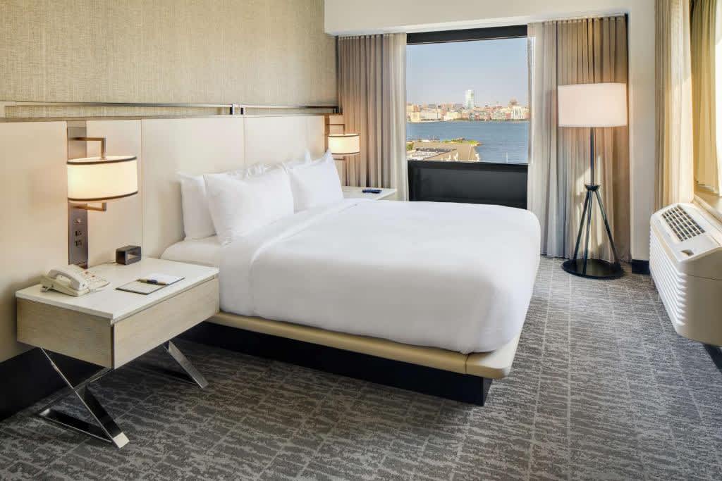 Corner Junior King Suite with Sofa Bed