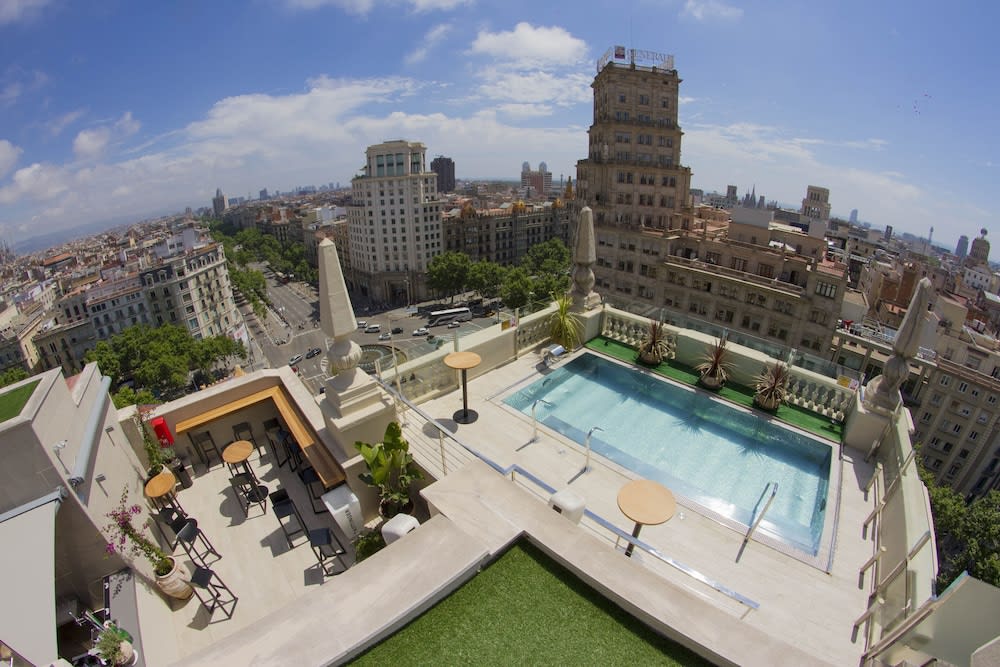 	El Avenida Palace Hotel	