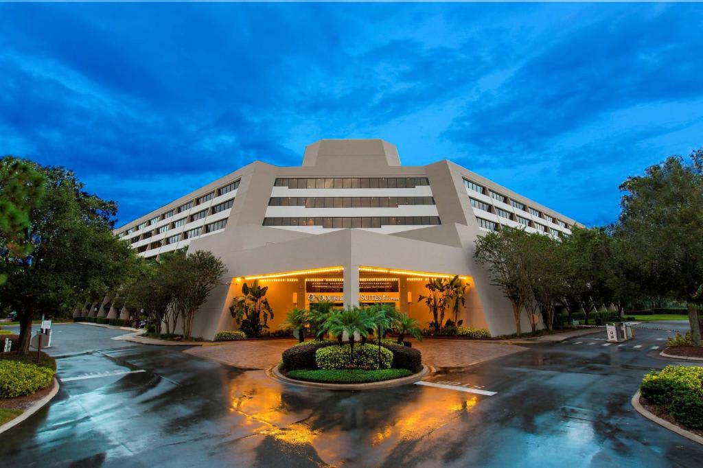 DoubleTree Suites by Hilton Orlando - Disney Springs® Area