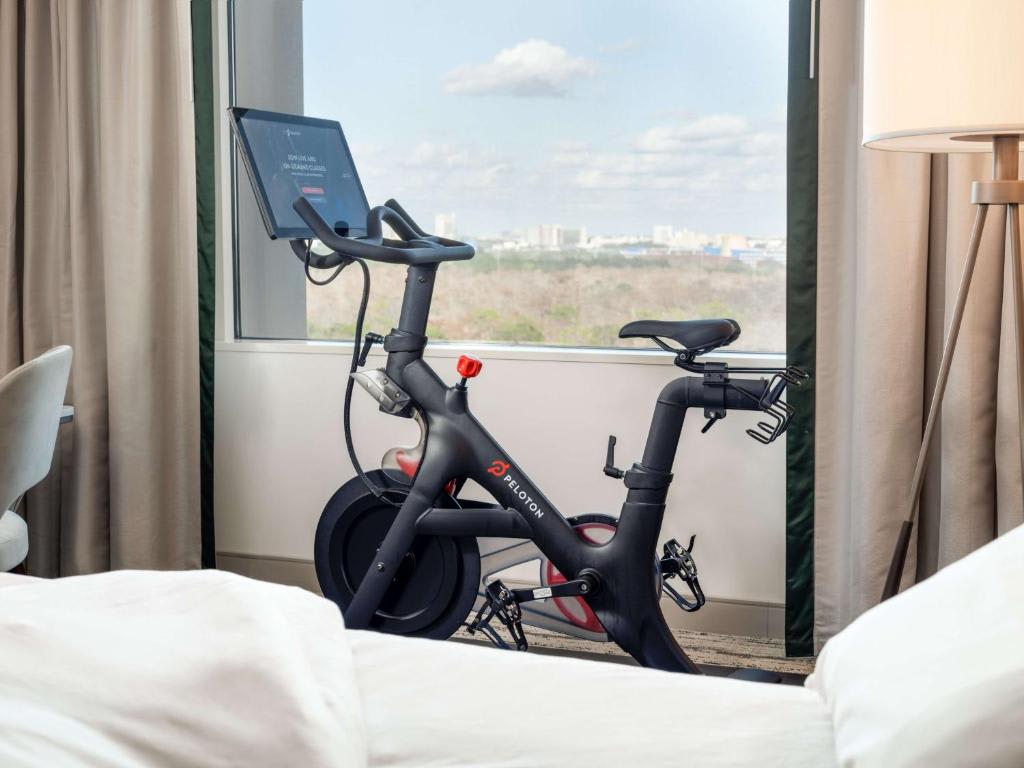 Habitación Wellness con bicicleta Pelotón - 1 cama extragrande