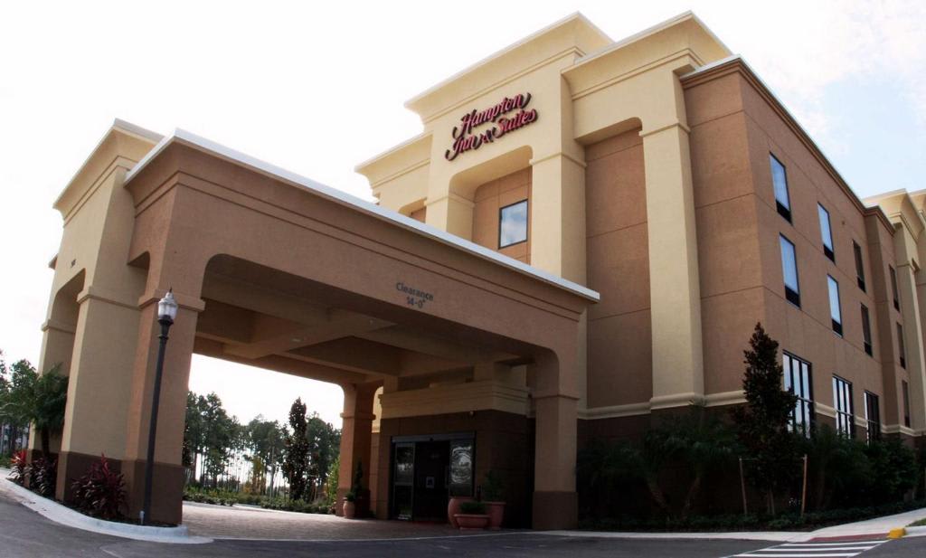 Hampton Inn & Suites Orlando-John Young Pkwy/S. Park