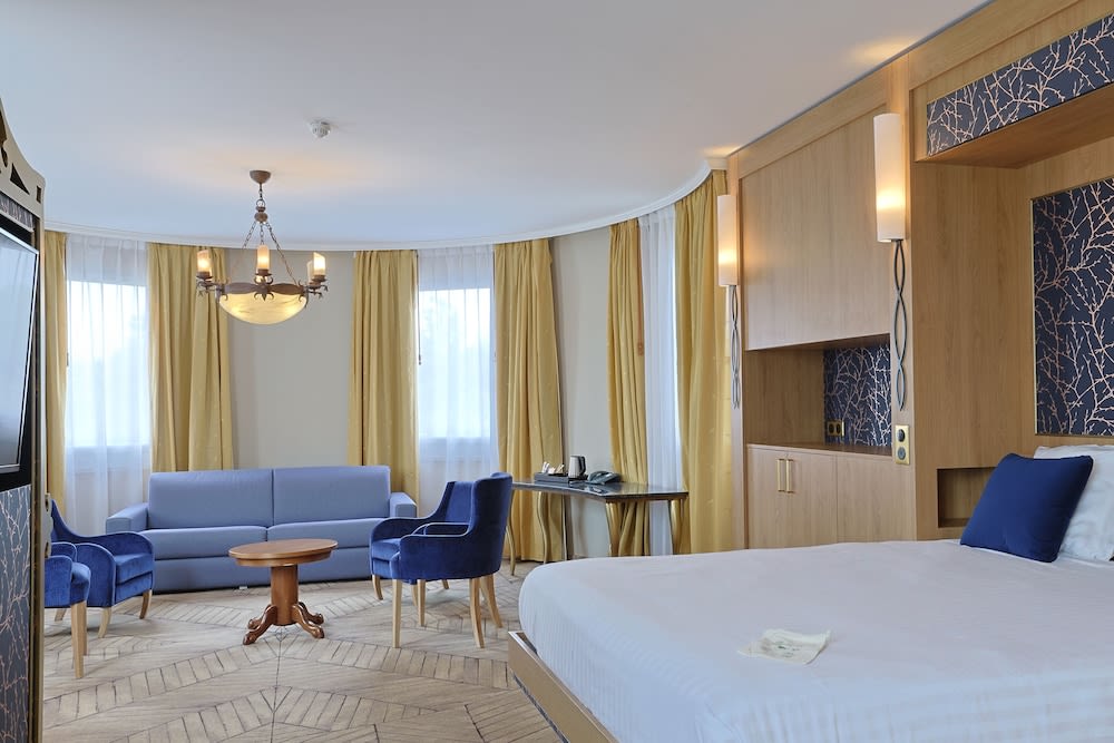 Img - Junior Room (Junior Suite)