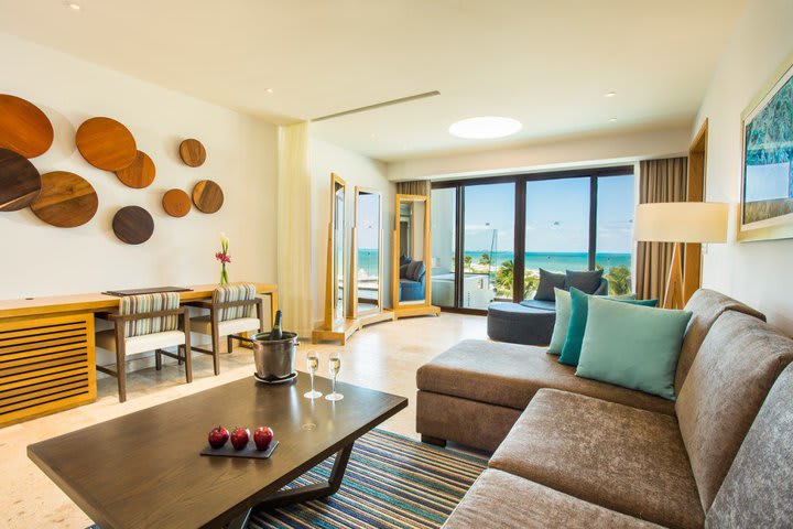 Preferred Club suite Paramount vista al mar