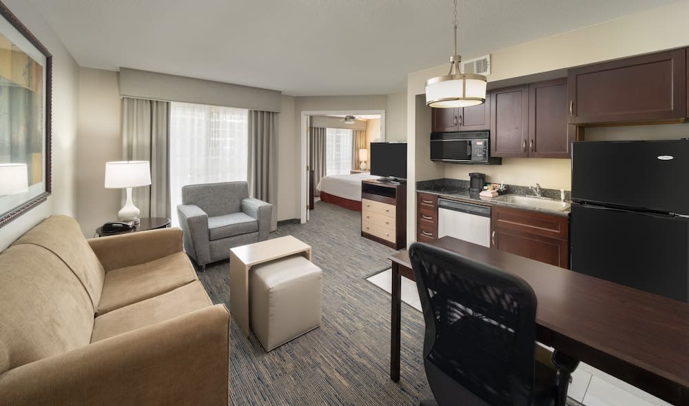 Homewood Suites by Hilton Chicago - Schaumburg