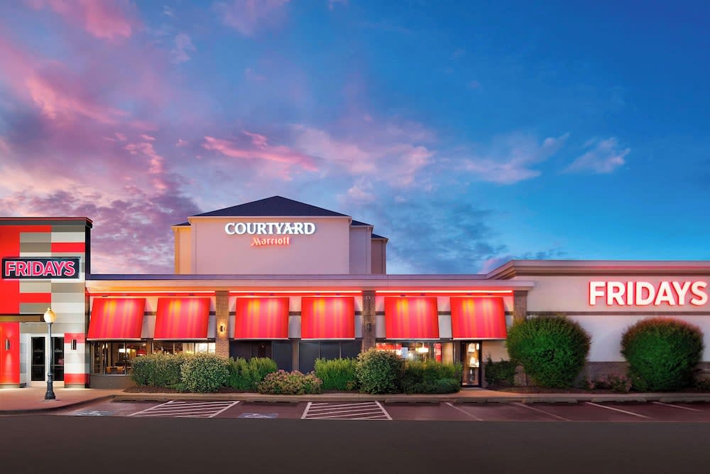 Courtyard by Marriott Chicago Midway Airport