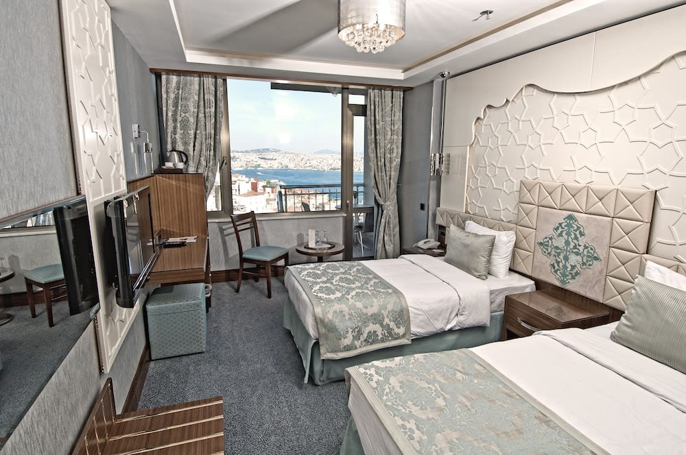 	Grand Star Hotel Bosphorus & Spa	