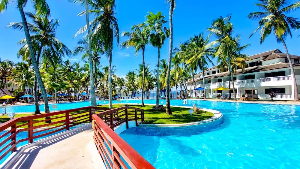 PriceTravel - Viaja fácil, sin pretextos