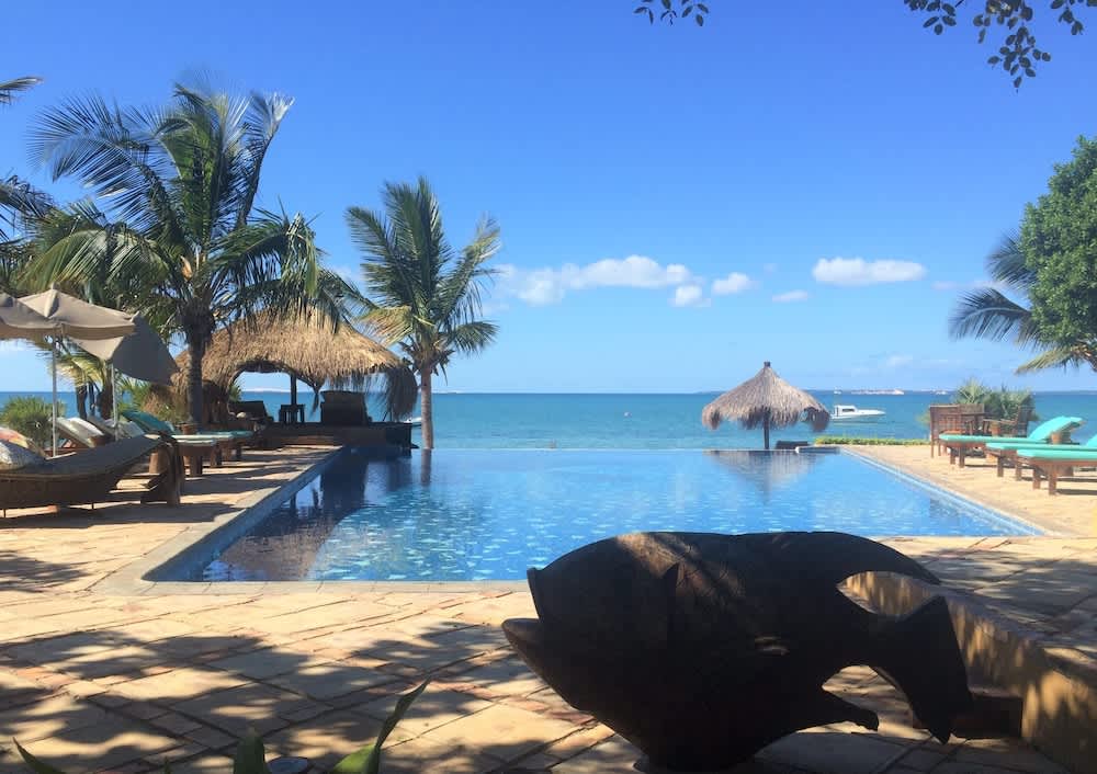 PriceTravel - Travel easy, without excuses