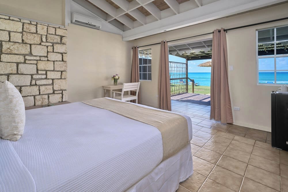 Img - Beachfront Bungalow (1 King Bed)