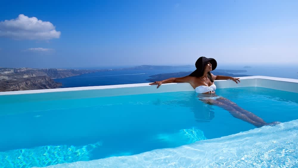 PriceTravel - Travel easy, without excuses