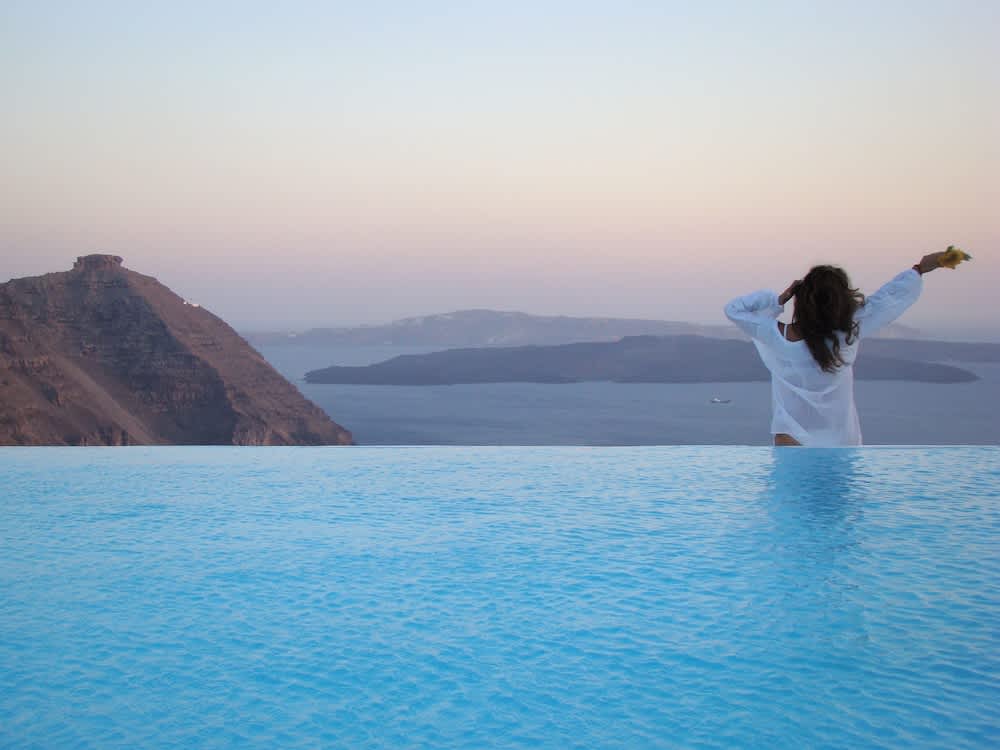 PriceTravel - Travel easy, without excuses
