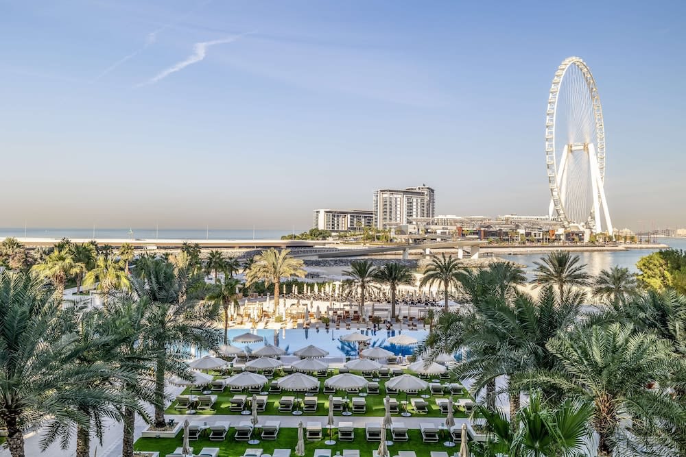 DoubleTree by Hilton Dubai - Jumeirah Beach