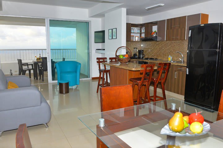 Comedor del apartamento CT13