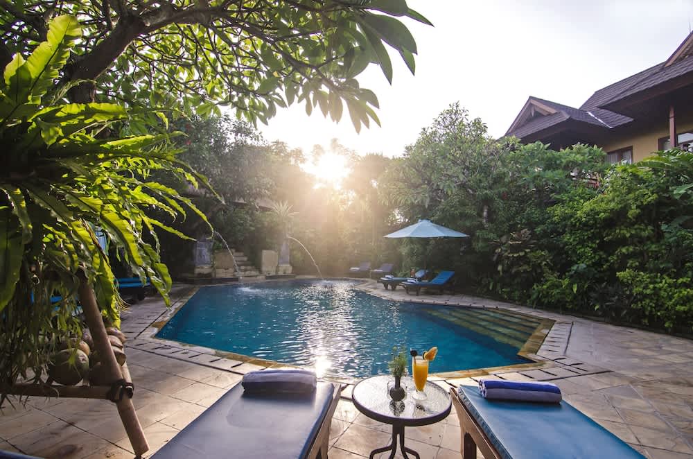 PriceTravel - Travel easy, without excuses