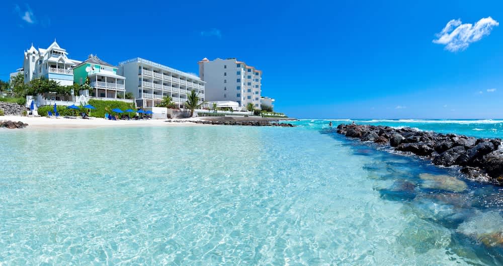 PriceTravel - Viaja fácil, sin pretextos