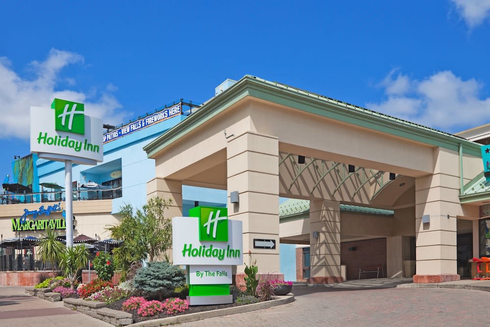 Holiday Inn Niagara Falls - By The Falls, an IHG Hotel