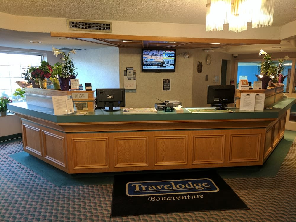 Travelodge by Wyndham Niagara Falls Lundys Lane