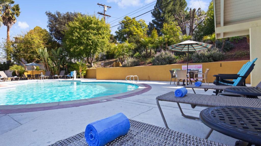 Best Western Woodland Hills Inn