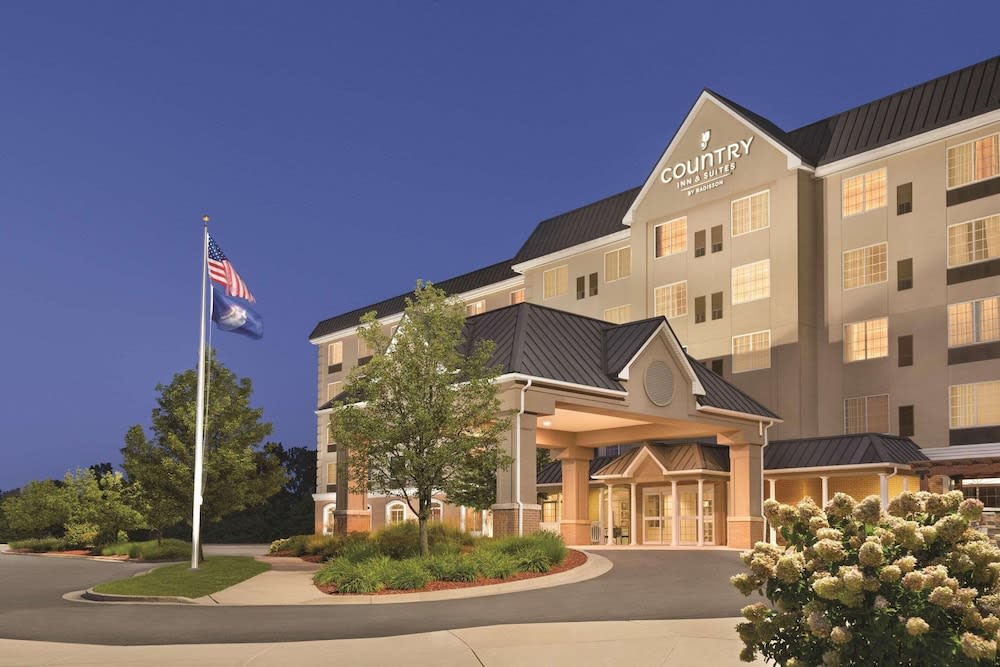 Country Inn & Suites By Radisson, Grand Rapids East, MI - Grand Rapids ...