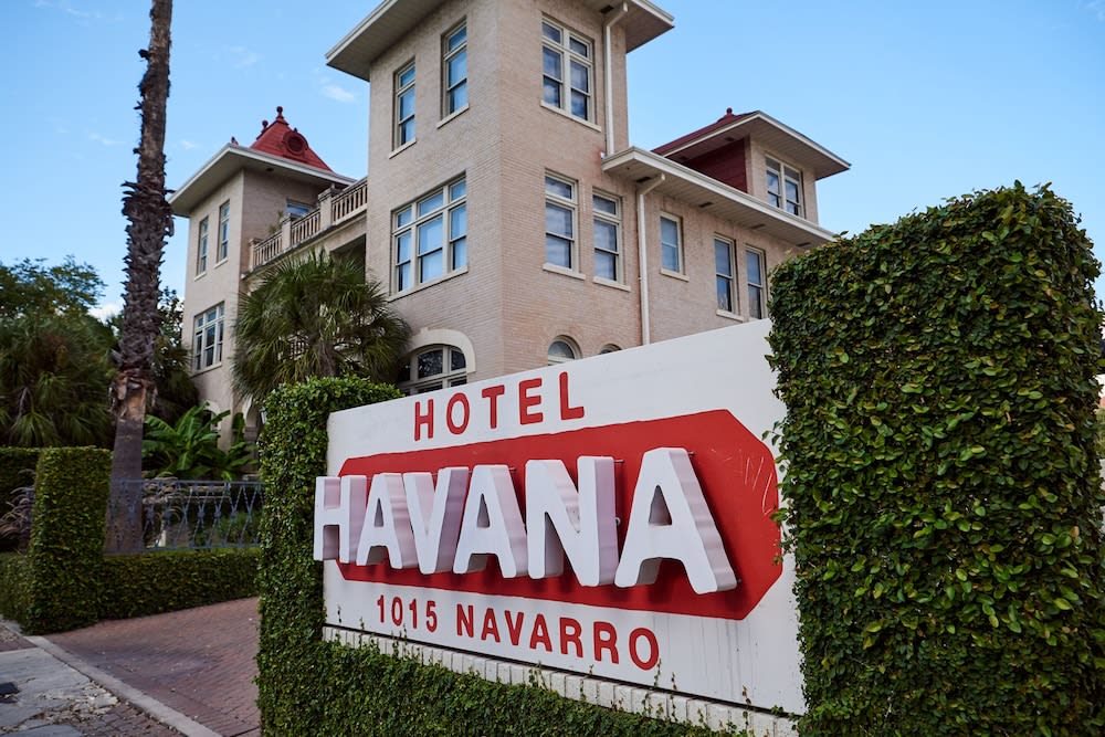 Hotel Havana