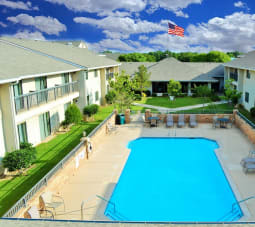 Ashmore Inn and Suites