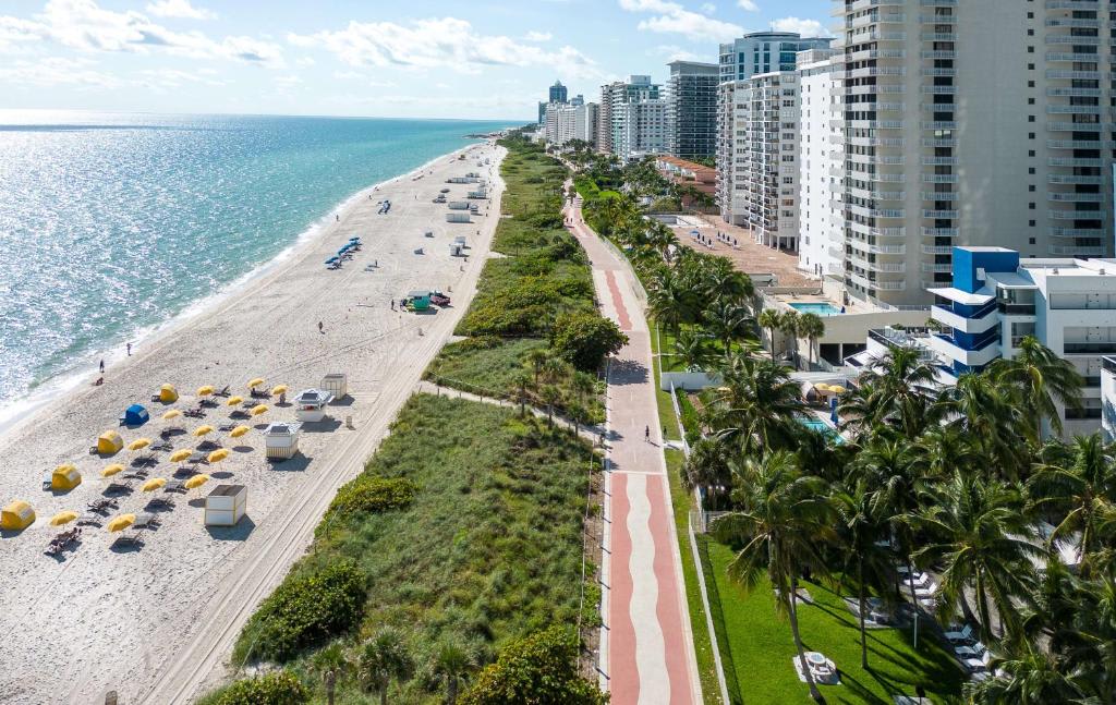 Hilton Cabana Miami Beach