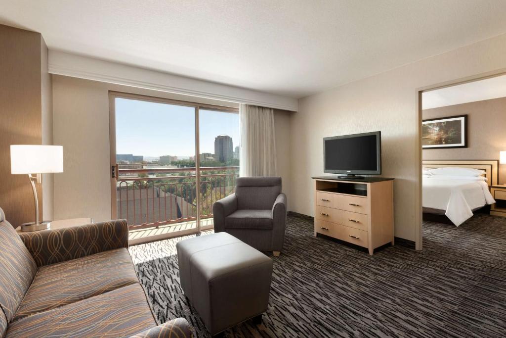 Three-Room Conference King Suite