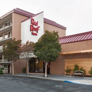 Red Roof Inn PLUS+ San Francisco Airport